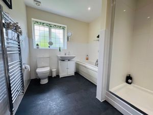 Photo 28- click for photo gallery